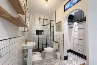 , 932 2nd st, Long Beach, CA 90802 - 13