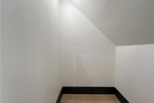 , 932 2nd st, Long Beach, CA 90802 - 16