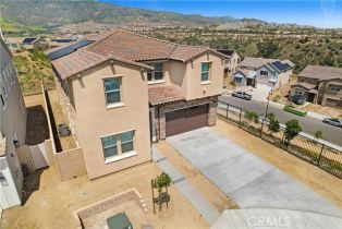 Single Family Residence, 21201 Wildflower way, Chatsworth, CA 91311 - 2