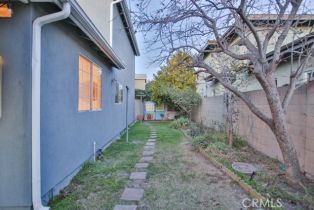 Single Family Residence, 17252 Apel ln, Huntington Beach, CA 92649 - 15