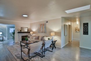 Single Family Residence, 17252 Apel ln, Huntington Beach, CA 92649 - 17