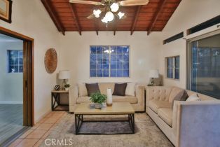 Single Family Residence, 17252 Apel ln, Huntington Beach, CA 92649 - 9