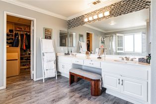 Single Family Residence, 363 Appleby st, Corona, CA 92881 - 12