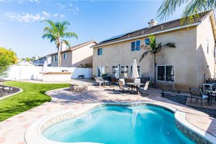 Single Family Residence, 363 Appleby st, Corona, CA 92881 - 20