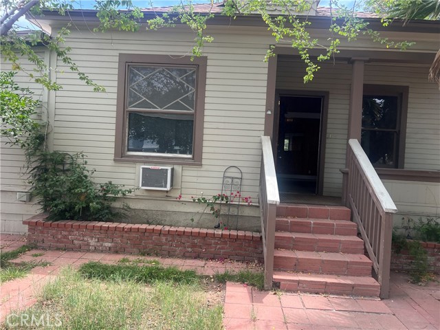 Single Family Residence, 424 7th st, Corona, CA 92882 - 1