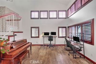 Condominium, 13023 Avenida Empresa, Riverside, CA 92503 - 5