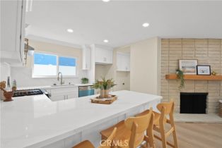 Single Family Residence, 696 Milford rd, Orange, CA 92867 - 12