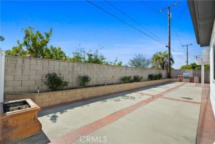 Single Family Residence, 696 Milford rd, Orange, CA 92867 - 24