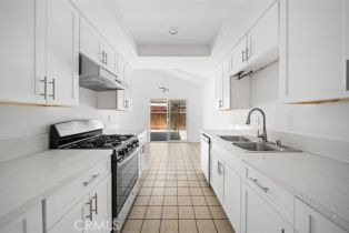 Condominium, 1377 Wheaton way, Riverside, CA 92507 - 8