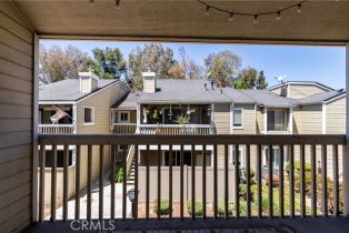 Condominium, 23502 Cambridge rd, Yorba Linda, CA 92887 - 23
