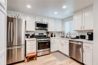 Condominium, 23502 Cambridge rd, Yorba Linda, CA 92887 - 4