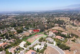 , 6945 Royal Hunt Ridge, Riverside, CA 92506 - 5