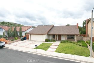 Single Family Residence, 205 Cedar Heights DR, Thousand Oaks, CA  Thousand Oaks, CA 91360