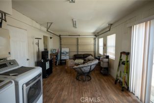 Single Family Residence, 161 Cota st, Corona, CA 92882 - 15