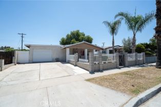 Single Family Residence, 161 Cota st, Corona, CA 92882 - 2
