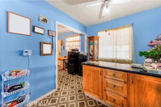 Single Family Residence, 10636 Wolfe ave, Riverside, CA 92505 - 12