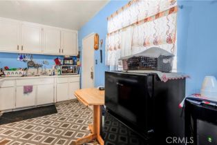 Single Family Residence, 10636 Wolfe ave, Riverside, CA 92505 - 15