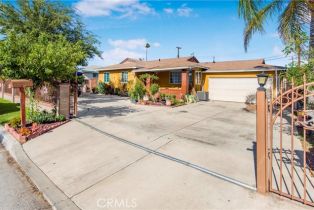 Single Family Residence, 10636 Wolfe ave, Riverside, CA 92505 - 2
