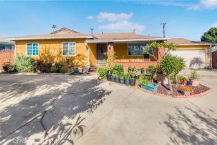 Single Family Residence, 10636 Wolfe ave, Riverside, CA 92505 - 3