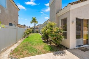 Single Family Residence, 1931 Madera cir, Corona, CA 92879 - 26