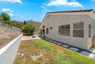 Single Family Residence, 1931 Madera cir, Corona, CA 92879 - 29