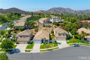 Single Family Residence, 1931 Madera cir, Corona, CA 92879 - 32