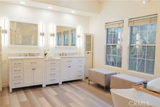 Single Family Residence, 27153 Woodbluff rd, Laguna Hills, CA 92653 - 23