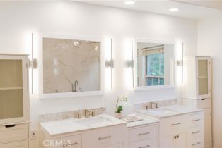 Single Family Residence, 27153 Woodbluff rd, Laguna Hills, CA 92653 - 24