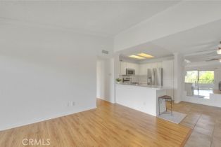 Condominium, 1995 Las Colinas cir, Corona, CA 92879 - 9