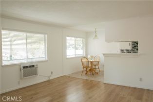 , 460 Vista ave, Pasadena, CA 91107 - 3