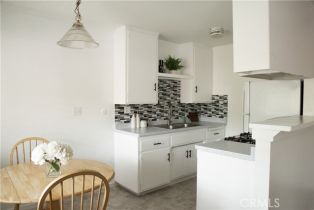 , 460 Vista ave, Pasadena, CA 91107 - 8