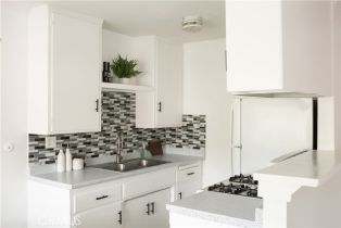 , 460 Vista ave, Pasadena, CA 91107 - 9