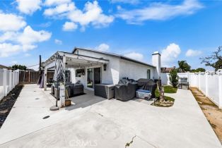 Single Family Residence, 1138 Millstream ln, Corona, CA 92878 - 29