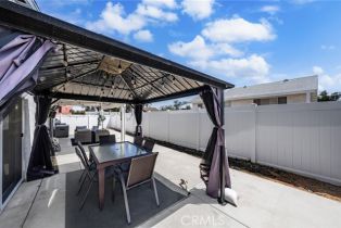 Single Family Residence, 1138 Millstream ln, Corona, CA 92878 - 34