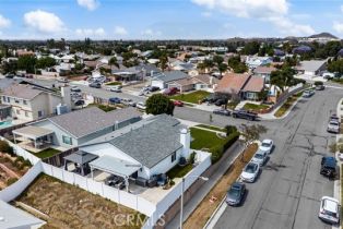 Single Family Residence, 1138 Millstream ln, Corona, CA 92878 - 38