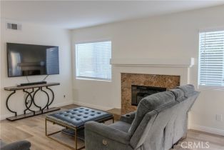 Single Family Residence, 573 Hamilton dr, Corona, CA 92879 - 7