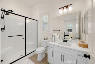 Single Family Residence, 11638 Oakton way, Corona, CA 92883 - 11