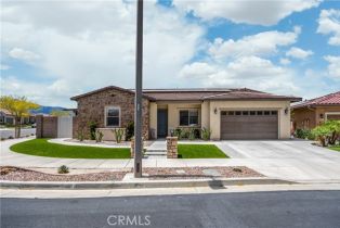 Single Family Residence, 11638 Oakton way, Corona, CA 92883 - 2