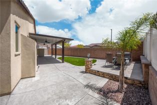 Single Family Residence, 11638 Oakton way, Corona, CA 92883 - 47