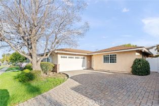 Single Family Residence, 8065 Ring st, Long Beach, CA 90808 - 2