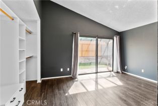 Single Family Residence, 162 Mistletoe dr, Corona, CA 92879 - 12