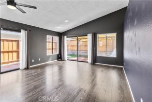 Single Family Residence, 162 Mistletoe dr, Corona, CA 92879 - 5