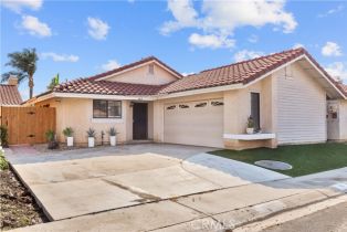 Residential Lease, 162 Mistletoe DR, Corona, CA  Corona, CA 92879