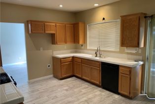 Single Family Residence, 9465 Nickellaus ct, Corona, CA 92883 - 11