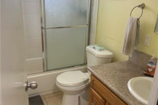 Single Family Residence, 826 Railroad st, Corona, CA 92882 - 9