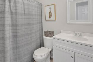 Condominium, 1068 Border ave, Corona, CA 92882 - 16