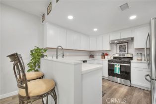 Condominium, 1068 Border ave, Corona, CA 92882 - 6