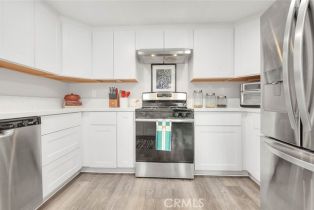 Condominium, 1068 Border ave, Corona, CA 92882 - 7