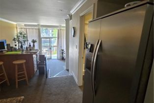 Condominium, 7124 Marina Pacifica dr, Long Beach, CA 90803 - 3