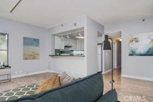 Condominium, 720 4th st, Long Beach, CA 90802 - 2